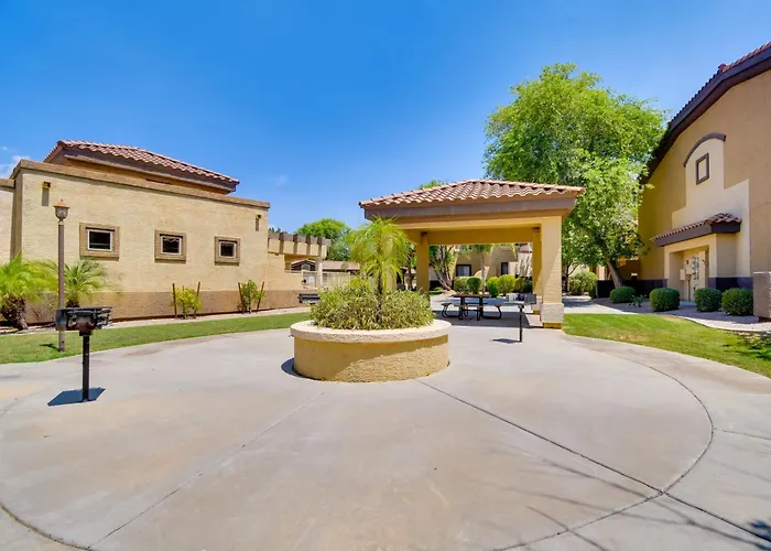 Holiday home 8 Mi To Tonto Nat'l Forest: 'desert Oasis' W/ Pool *
